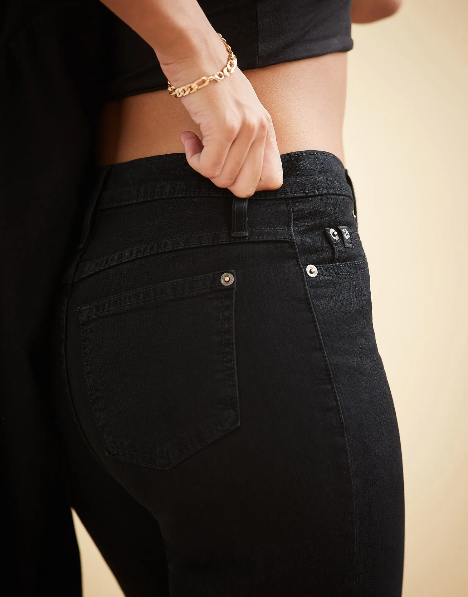 1130-R34 (Skinny High Rise Jeans)   High waisted with 34 inch inseam