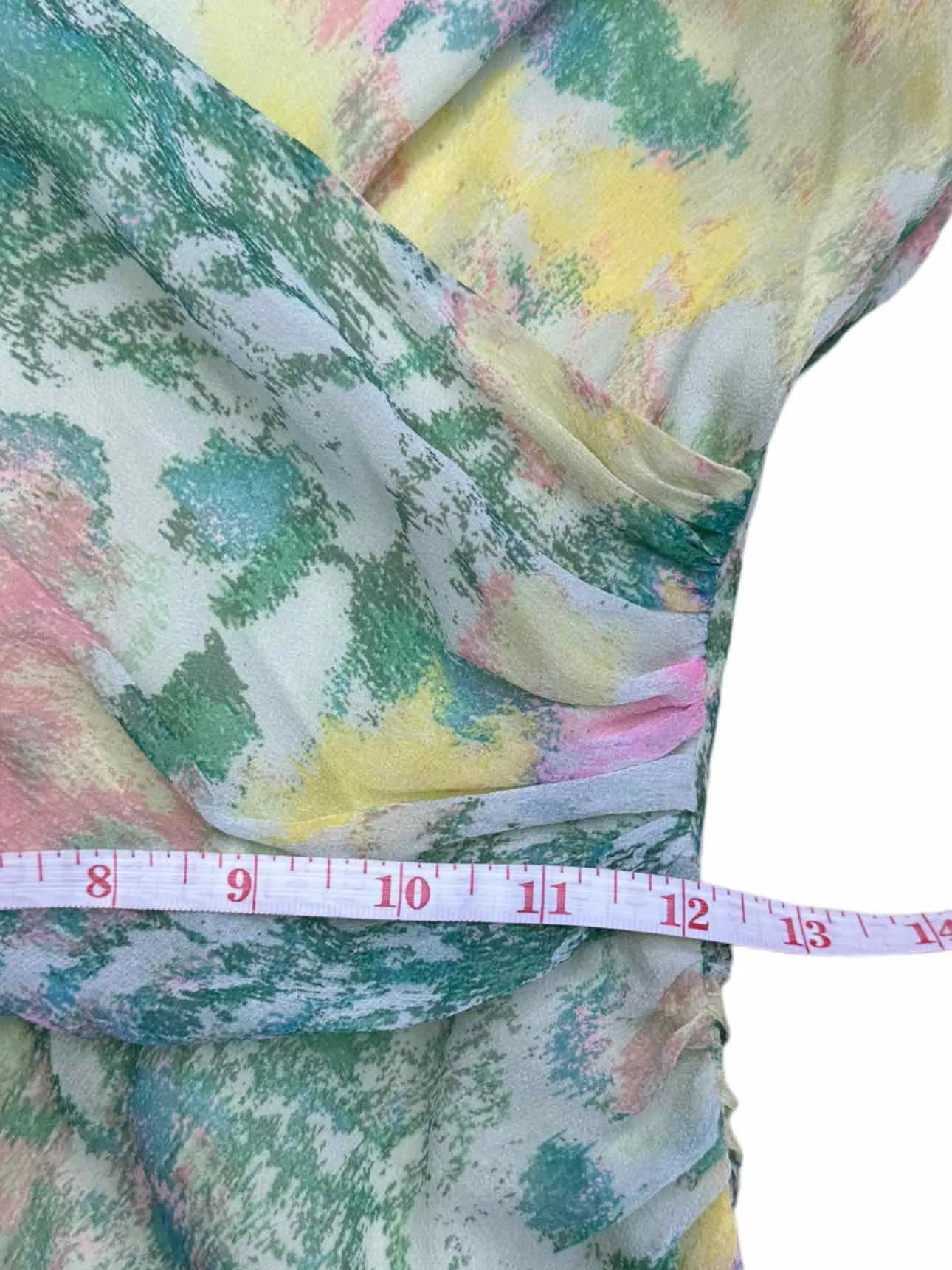 HYPE NWT Pastel Silk Floral Dress Size 6