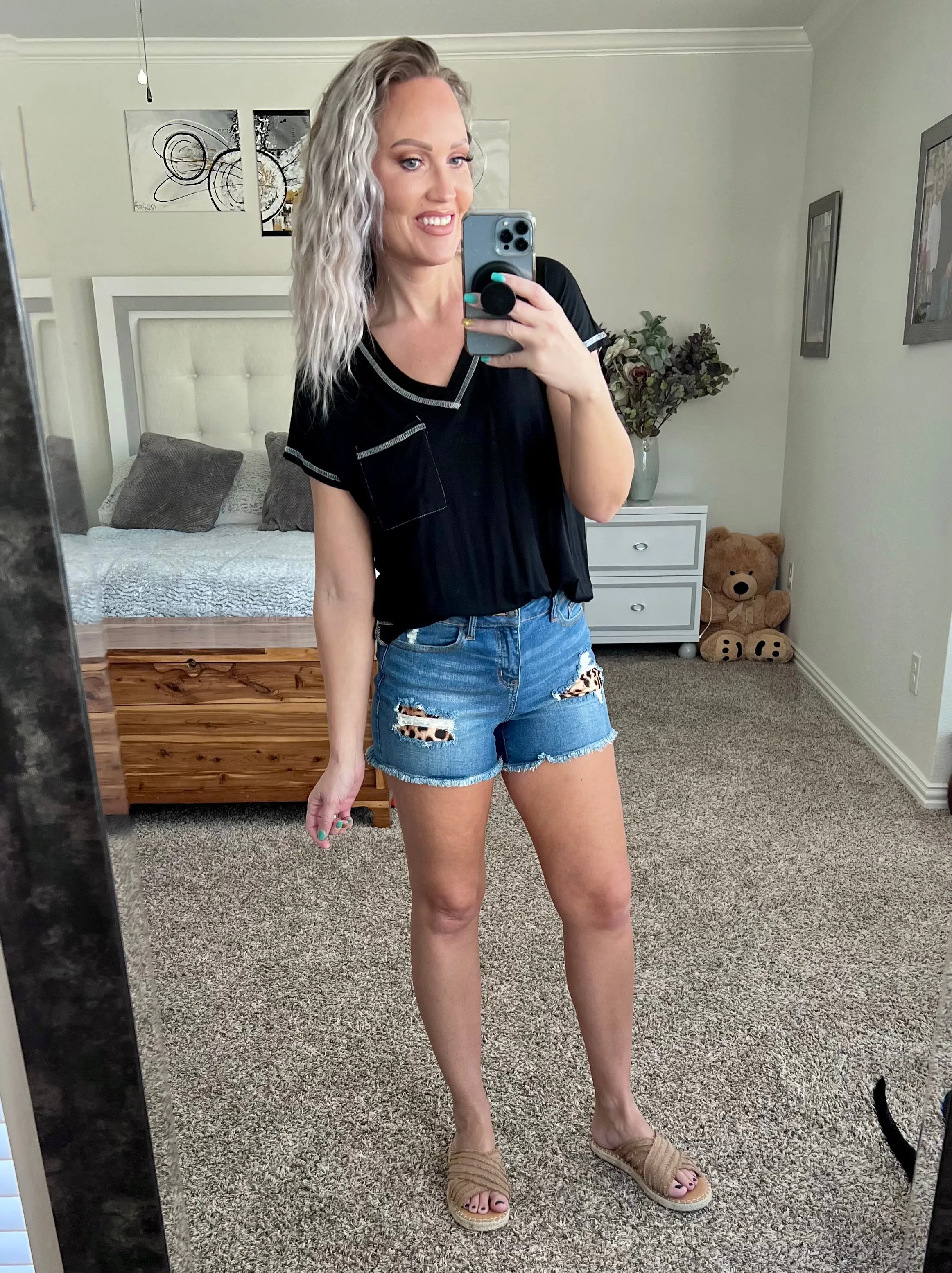 Leopard patched Judy Blue shorts