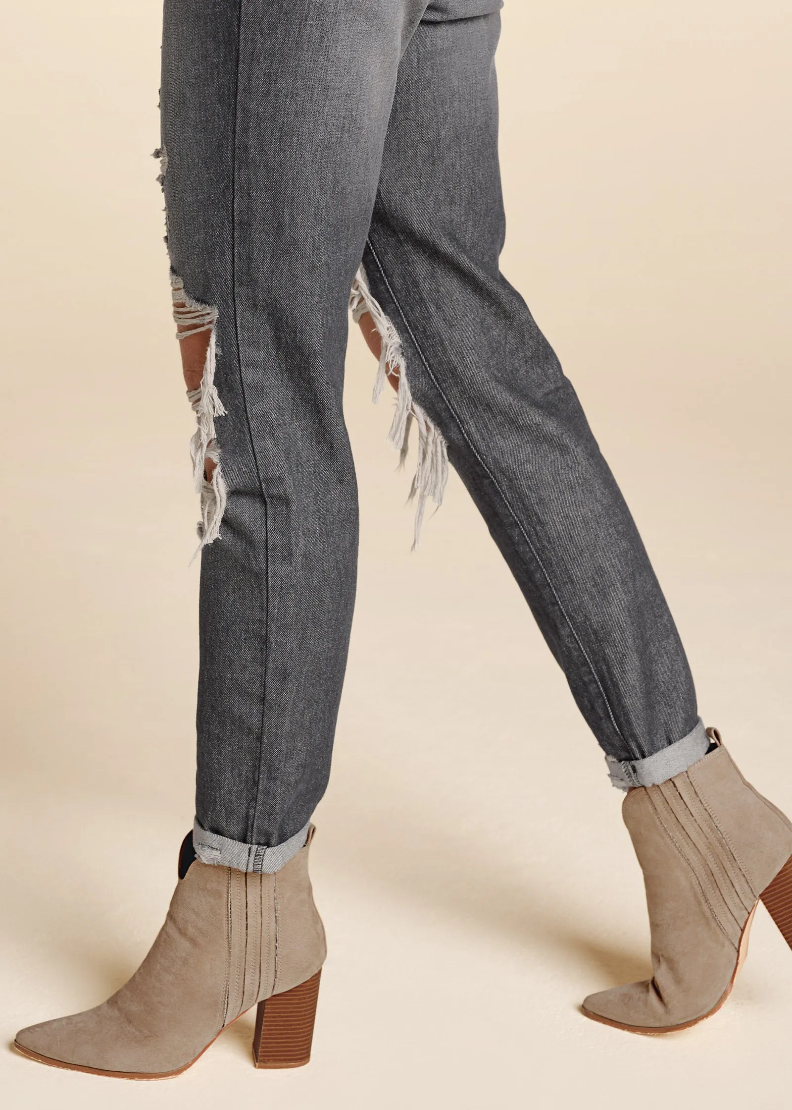 New Vintage Boyfriend Jeans - Black Denim