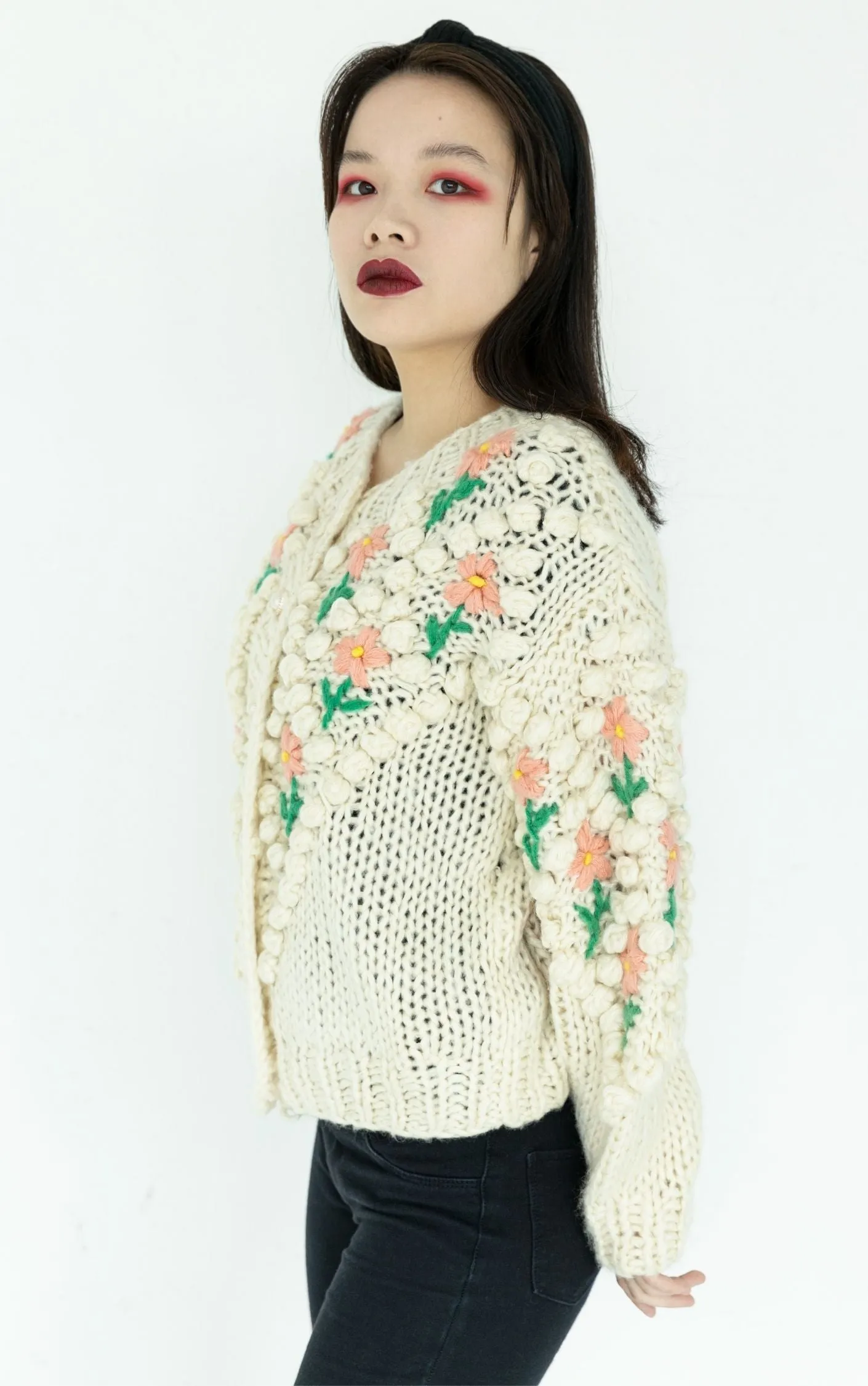 VINTAGE Hand Knit Floral Chunky Puff Sleeve Cardigan